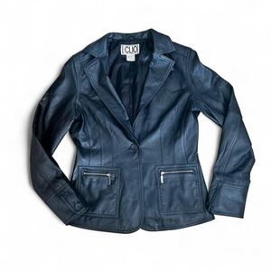 Clio Women's Black Leather Jacket w beautiful zipper and bottom